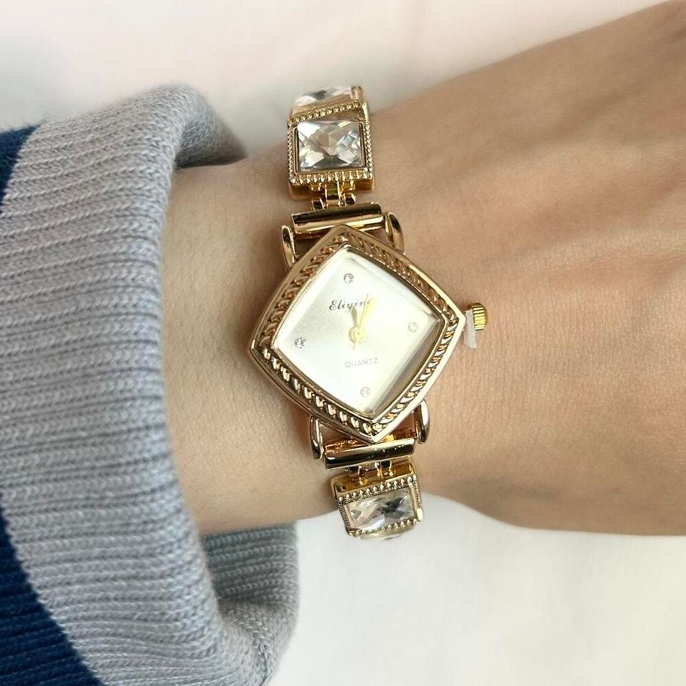 Vintage Inspired Luxury Gold Tone Watch